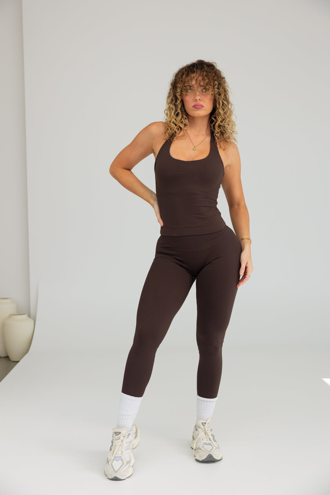CONTOUR LEGGINGS - CHOCOLATE