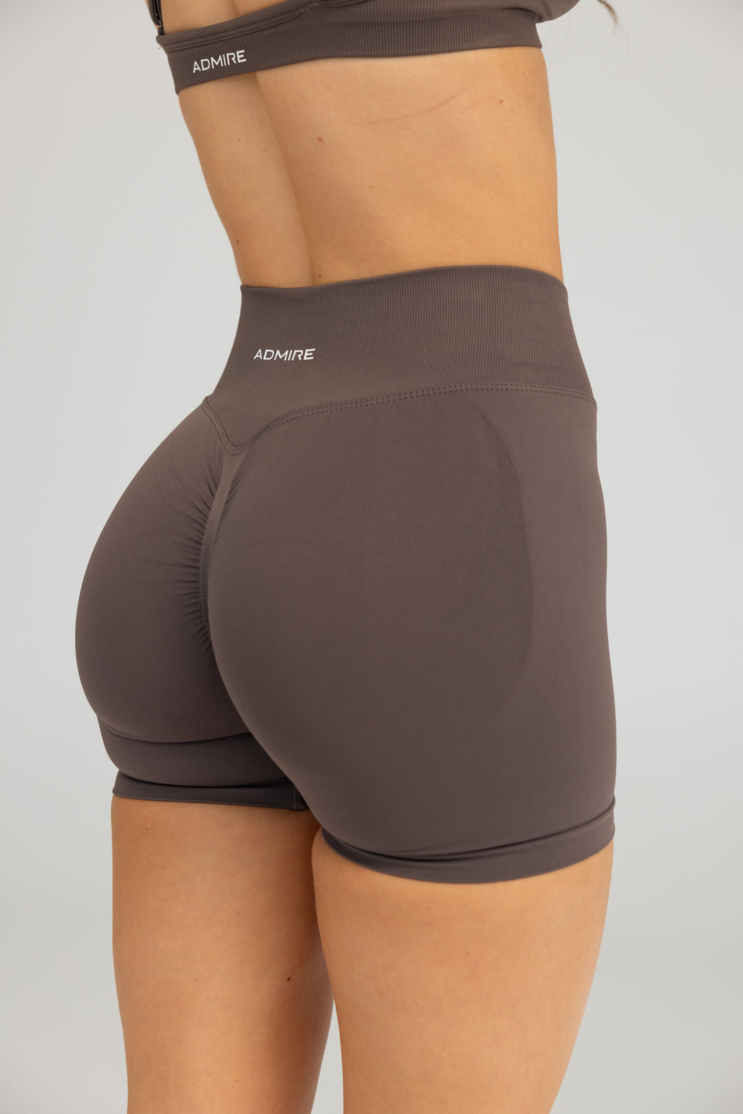 SCULPT SHORTS – DEEP TAUPE