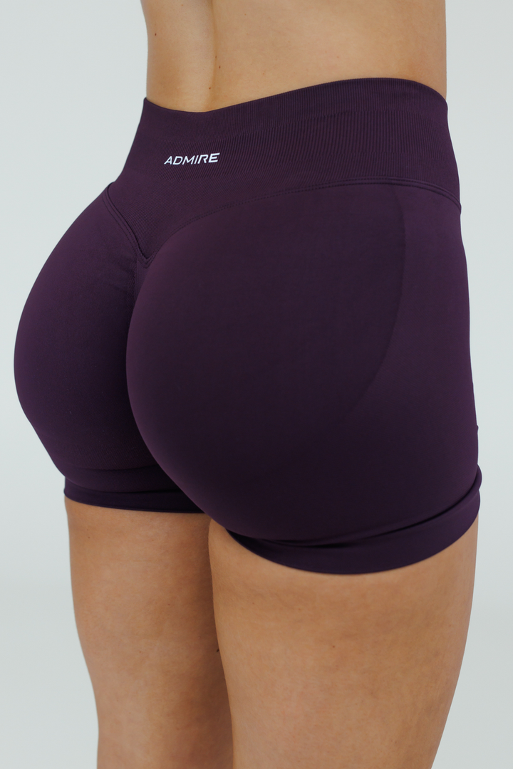 CONTOUR SHORTS - PLUM