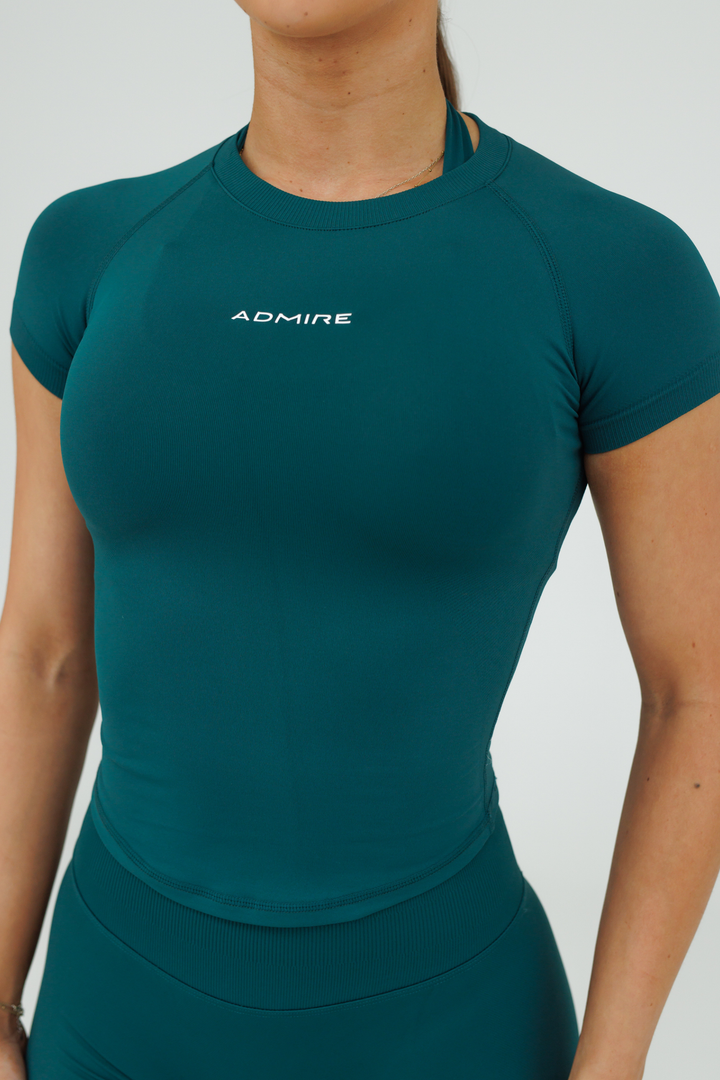 CONTOUR TEE - FOREST GREEN