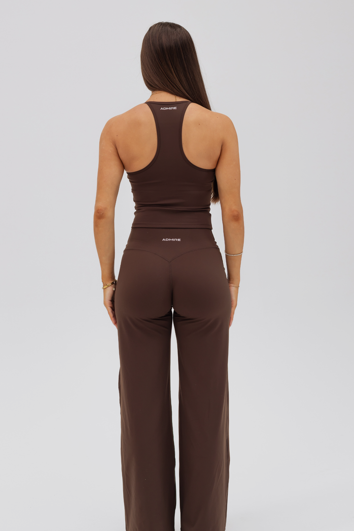 ESSENTIAL TANK - DARK BROWN