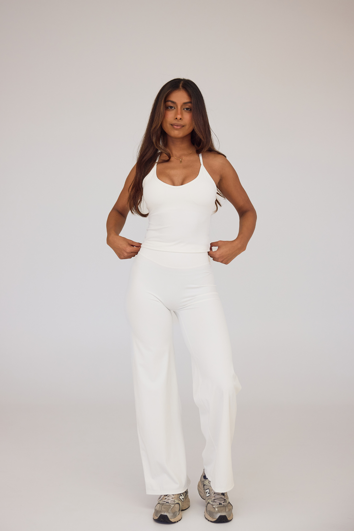 STRAIGHT LEG PANTS - WHITE