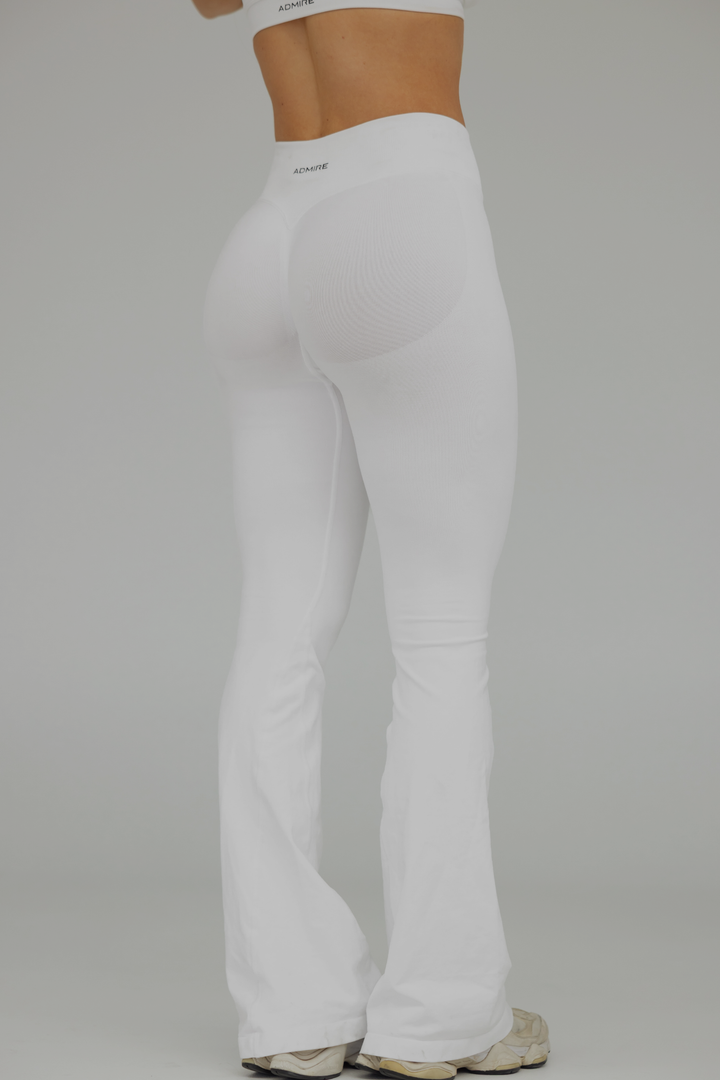 CONTOUR FLARES - WHITE