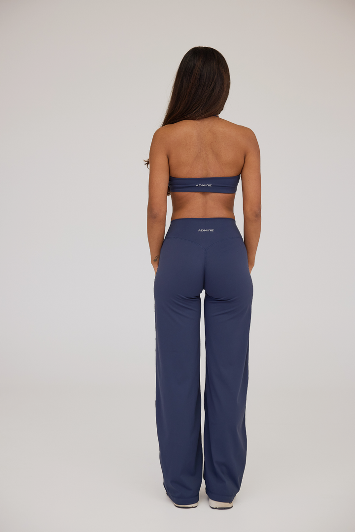 STRAIGHT LEG PANTS - NAVY