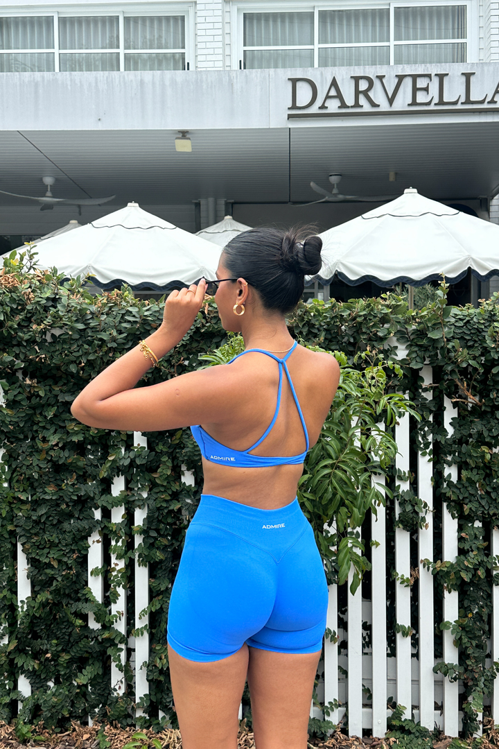 CONTOUR TWIST CROP - ELECTRIC BLUE