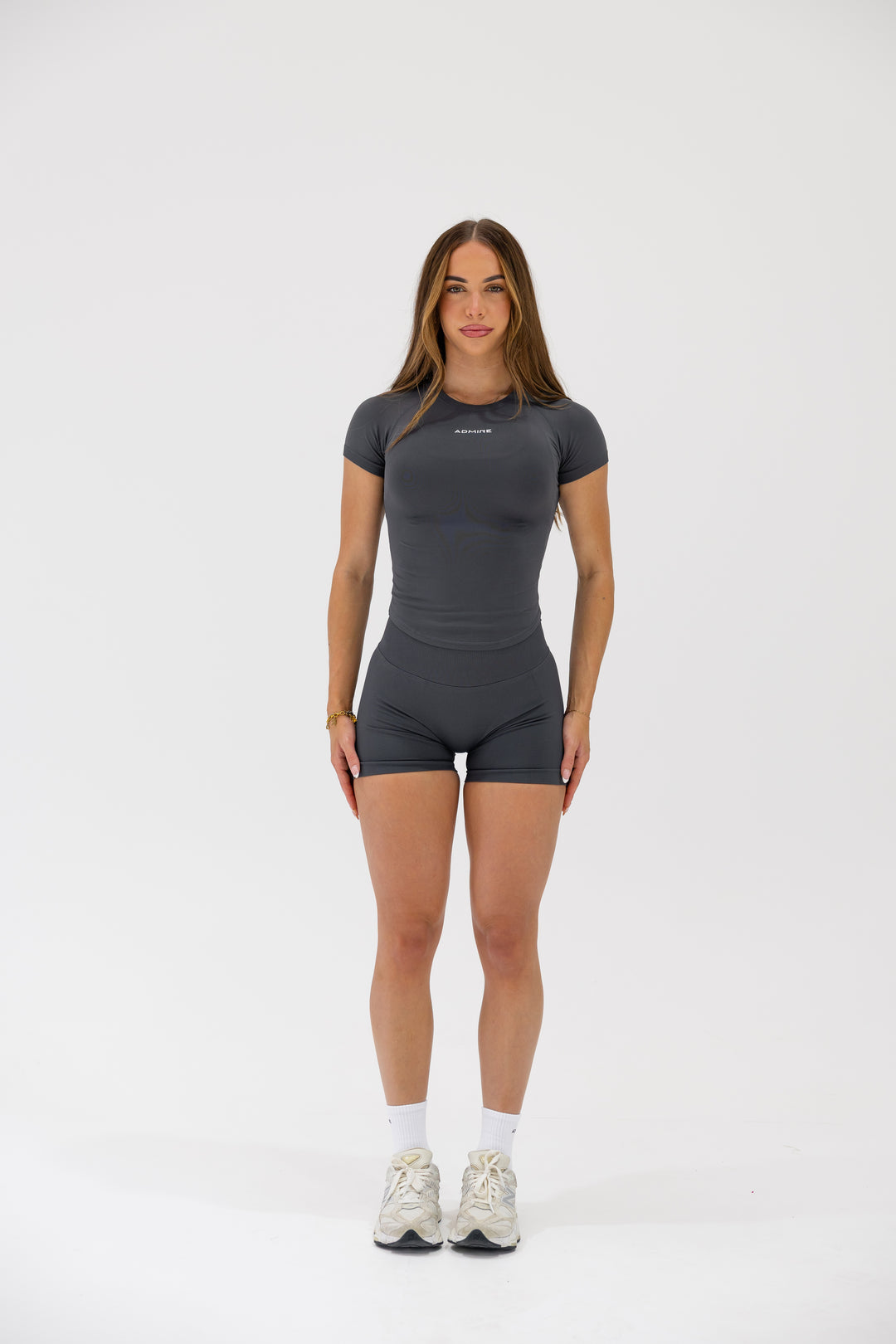 CONTOUR TEE - CHARCOAL GREY
