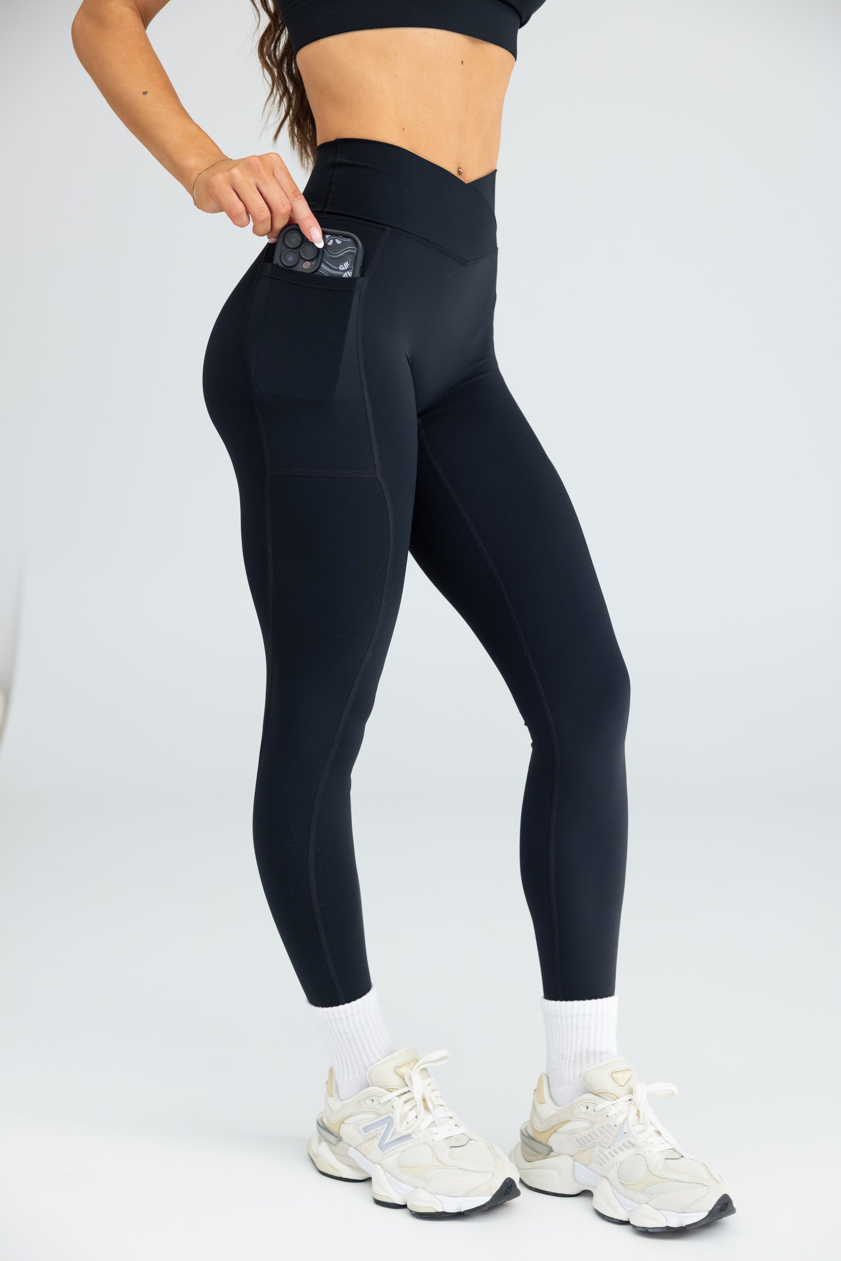 ALL DAY LEGGINGS (with pockets) - BLACK – ADMIRE ACTIVE