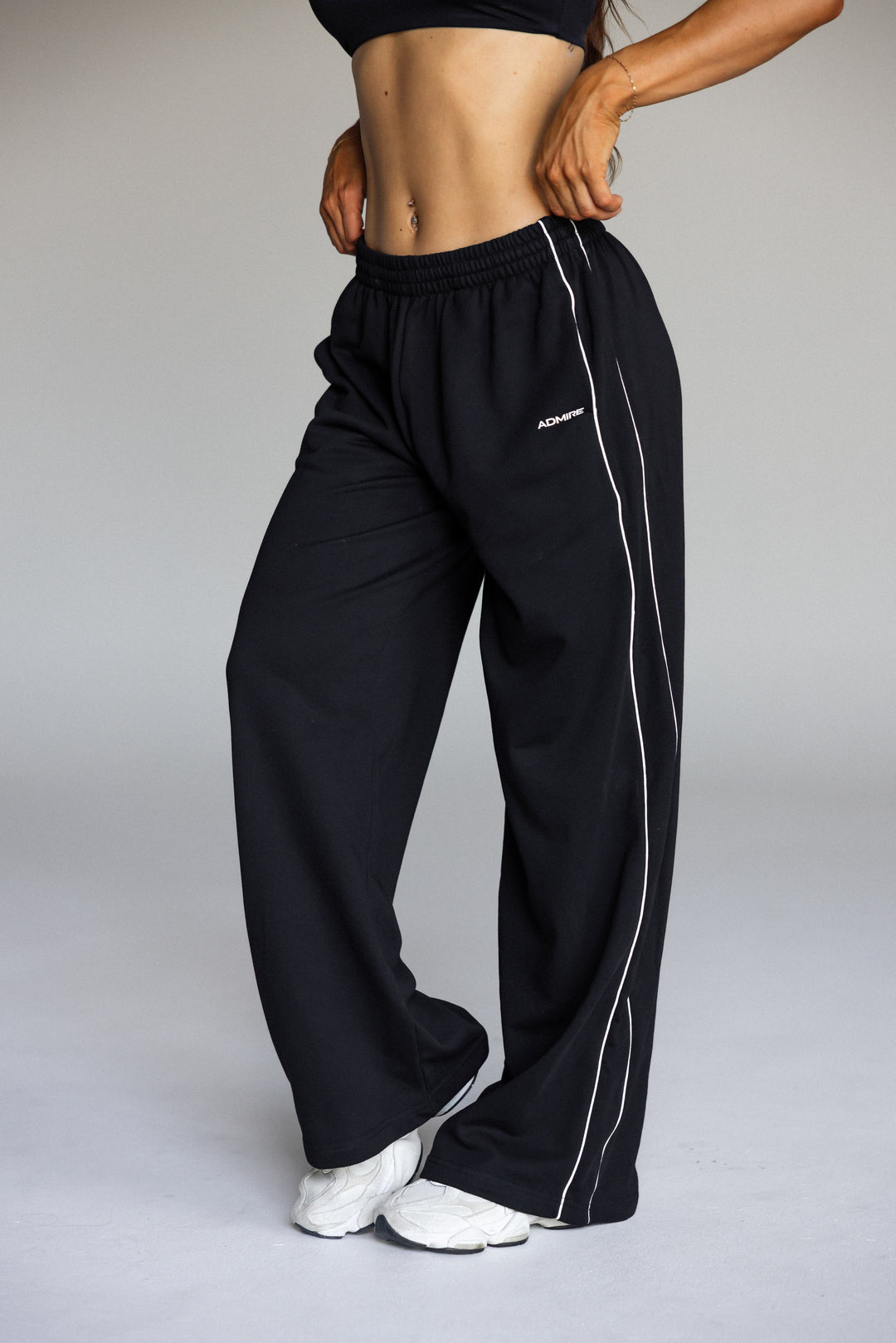 WIDE LEG PANTS - BLACK